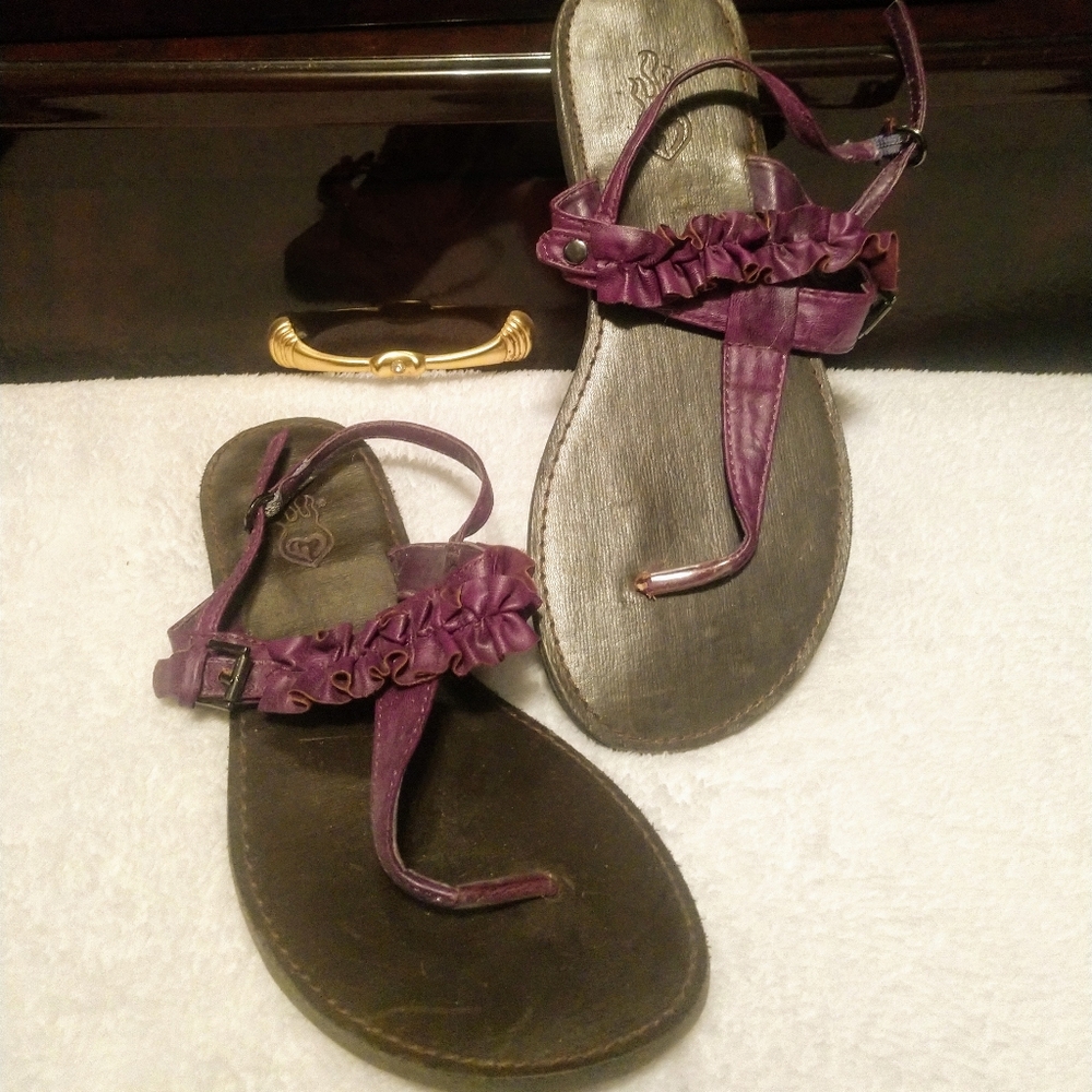 Cute pair of sandals 😍